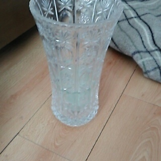花瓶　高級クリスタルガラス