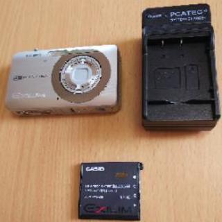 デジタルカメラ CASIO EXILM EX-Z85