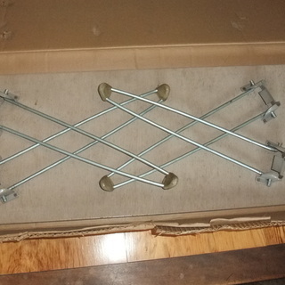 ブラザー編み機　　パリエH831　　使い方説明書と編み機台付き