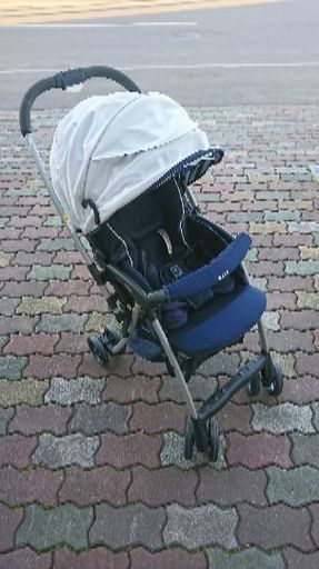 アップリカベビーカー美品