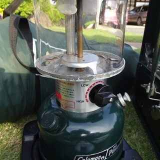 ★キャンプ用品一式です‼（テント、ストーブ、ランタン、食器など）