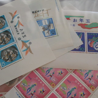 未使用切手販売します。 昭和の時代が楽しめる絵柄が多数あります。...