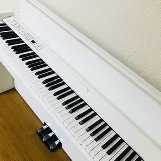 KORG コルグ ホワイト ピアノ 電子ピアノ おしゃれ 売ります
