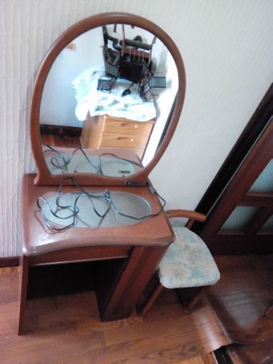 大塚家具　鏡台