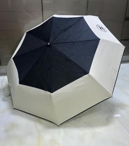 Chanel 傘