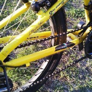 キッズ  マウンティンバイク   フロントサスペンション付き   GIOS GENOVA(ジェノア) 