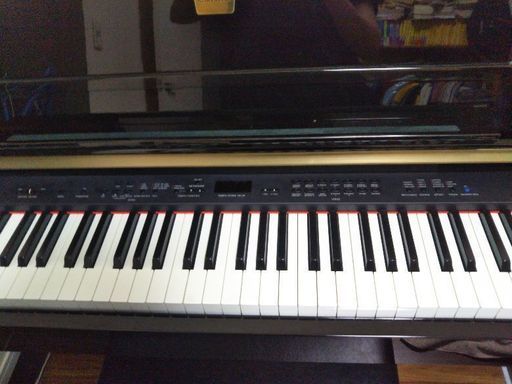 YAMAHA　クラビノーバ　CLP330