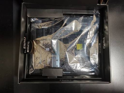 Supermicro Z390チップセットマザー最上位 C9Z390-PGW