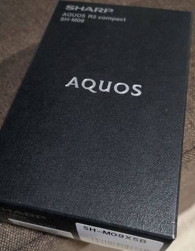 SHARP - 【新品未開封/SIMフリー】AQUOS R2 compact ブラック AQUOS R2 compact｜価格比較・最新情報 - 価格.com