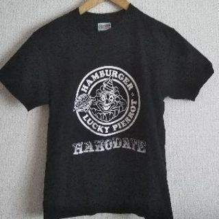 ラッキーピエロさんのTシャツ