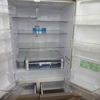 取りに来れる方限定】HITACHIの6ドア冷蔵庫売ります!! - 冷蔵庫 