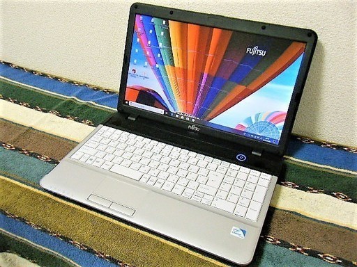 訳あり/15.6型液晶/HDD250GB保証付き/MS Office 2016✎/Dual-Core CPU/快適♬メモリ4GB/DVD/Bluetooth♬/HDMI/すぐ使えるWindows10 メディア作成ツール付/すぐ繋がるWi-Fi/テンキー付きKB♬/点検整備清掃済み/FUJITSU LIFEBOOK A512