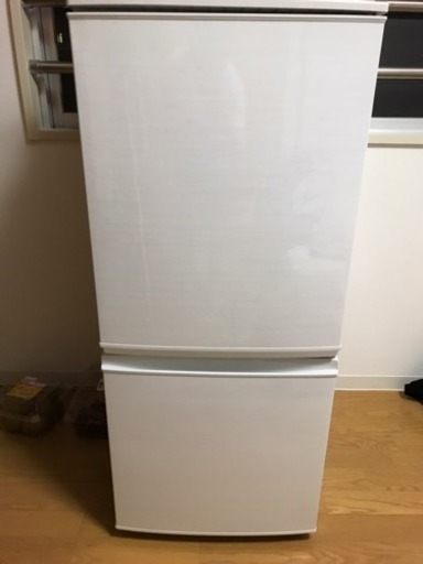 2017年製 Sharp 137L 冷蔵庫