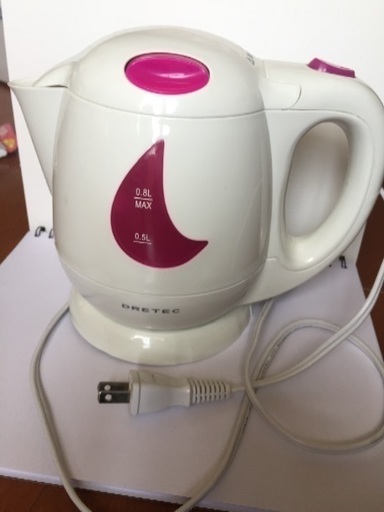 電気ケトル 0.8リットル