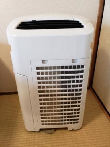 Sharpの加湿空気清浄機ki Ax70 W 12年製 867san 小幡の季節 空調家電 空気清浄機 の中古あげます 譲ります ジモティーで不用品の処分