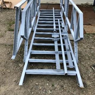 中古ハシゴ 三協フロンティア