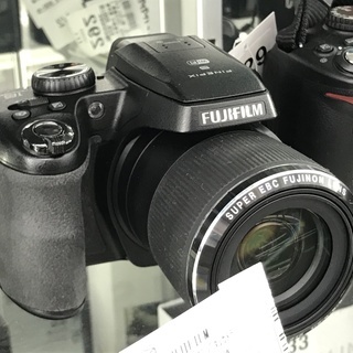 コンパクトデジタルカメラ　FUJIFILM　FINEPIX S9...