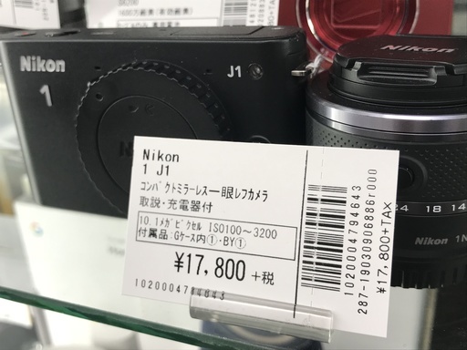 Nikon　コンパクトミラーレス一眼レフカメラ　1 J1