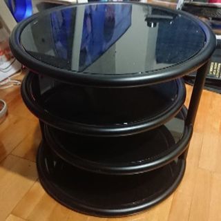 円柱型ガラステーブル