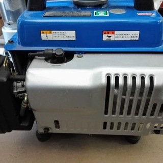 ￥１１０００＊HAMAHA EF800　ガソリンエンジン発電機　メンテ必要です。発送は致しません。 11000＊HAMAHA EF800 ガソリンエンジン発電機 メンテ必要です