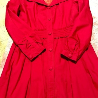 スプリングコート ドレスみたいなフレアジャケット赤
