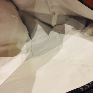 本場鹿児島大島紬 漆黒に薔薇のような花