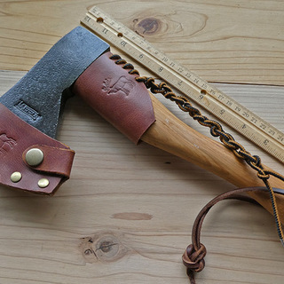 小型コンパクト手斧、アメリカ高級ブランドー未使用・新品
