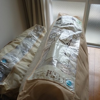 松山市御幸、布団・毛布を差し上げます