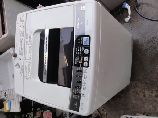 西９５１　日立　全自動洗濯機　７KG　NW-７MY