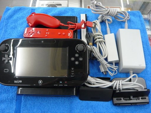 ニンテンドー　wiiＵ　32ＧＢ　ブラック　本体　任天堂　ニンテンドウ　wiiu　札幌　西岡