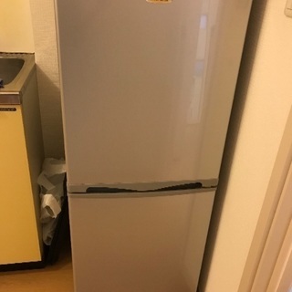 冷蔵庫(2012年製)を譲ります 