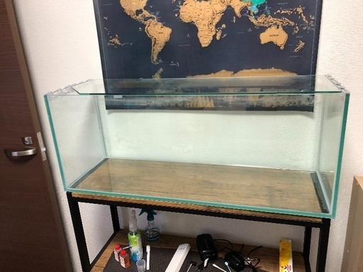 ９０cm水槽売ります。