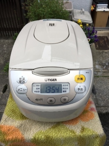 タイガーマイコン炊飯ジャー 5.5合炊き