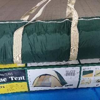 ドーム型テント四人用一日使用。