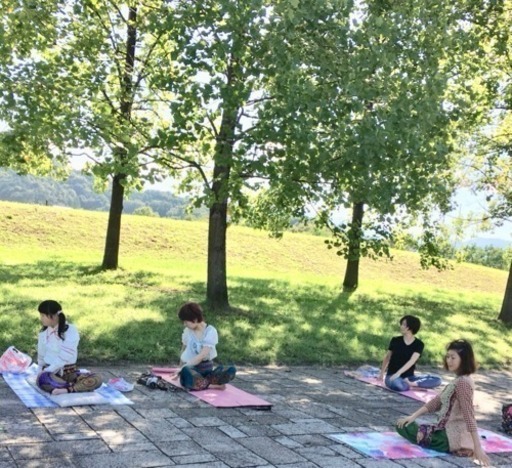 3 8開催 春を感じるパークヨガ 橿原運動公園 Kalpana 坊城のヨガの生徒募集 教室 スクールの広告掲示板 ジモティー