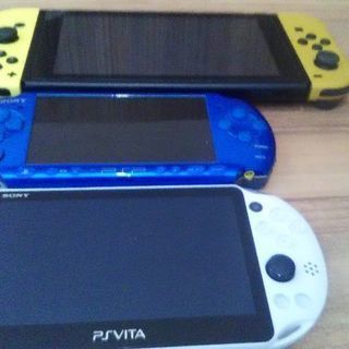 PSP､VITA､スイッチ三点セット