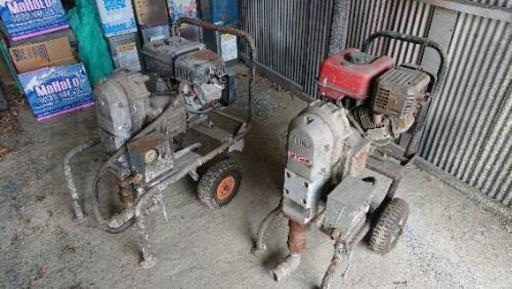 中古タイルエース圧送機 2台