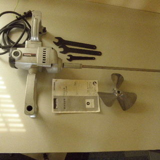 マキタ・カクハン機・ＵＴ２４００