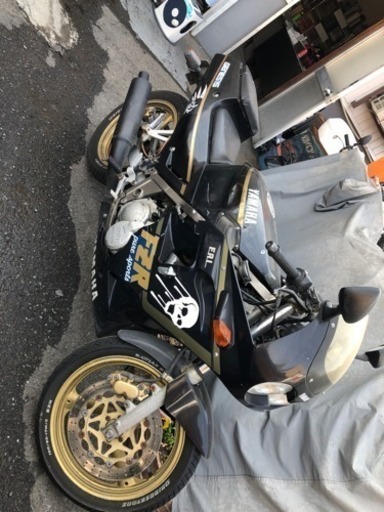 YAMAHA  FZR 250  事故店頭  バッテリーあがり不動  福岡市南区