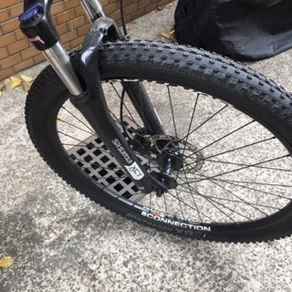 TREK クロスバイク、マウンテンバイク marlin6を売ります