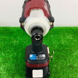 美品 マキタ インパクトドライバー TD171DGXAR バッテリー1個付き 充電回数2回 [オーセンティックレッド]【リライズ野田愛宕店】【店頭取引限定】【中古品】1点限り早い者勝ち！
