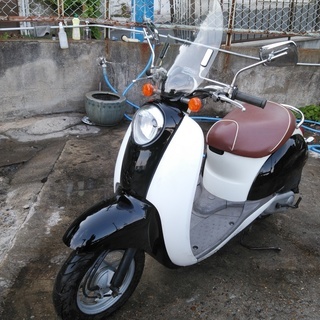 ホンダクレアスクーピー AF55 黒 かわいい風防付いてます♪