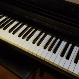 中古美品、Roland 電子ピアノ HP-2 D-Mペダル3つ•椅子付 ローランド 