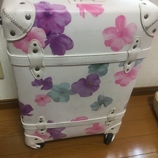 キャリーバッグ スーツケース 花柄