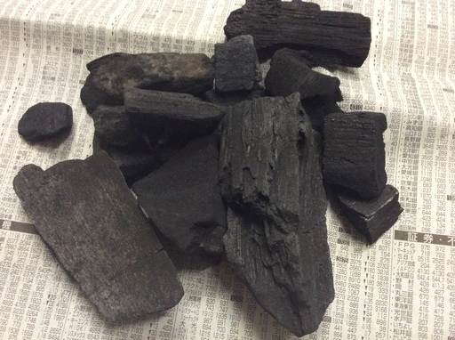 木炭 バーベキューなどに使うもの 1キロくらい備長炭も少しあり ほたる石 門前仲町のその他の中古あげます 譲ります ジモティーで不用品の処分 木炭 バーベキューなどに使うもの 1キロくらい備長炭も少しあり ほたる石 門前仲町のその他の中古あげます 譲ります ジモティーで不用品の処分