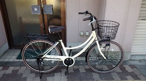 SUBCREW 26吋ファッションサイクル 外装6段/LEDオート/アイボリーx