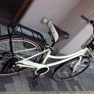 SUBCREW 26吋ファッションサイクル 外装6段/LEDオート/アイボリーx