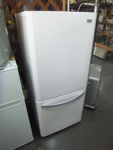 2015年製 Haier 2ドア冷蔵庫 138L JR-NF140K ボトムフリーザー 斜めボトルポケット ホワイト