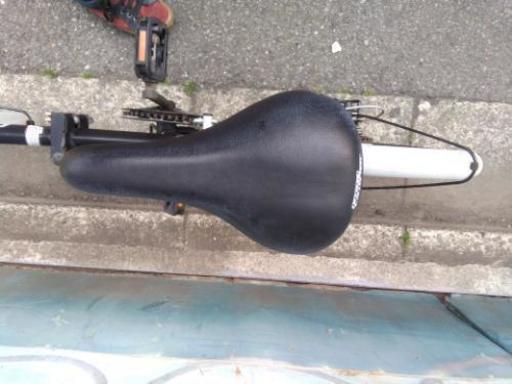 20インチ　折り畳み自転車　６段変速　直接引取のみ 20インチ 折り畳み自転車 中古 6段変速 直接引取のみ