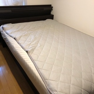 ニトリダブルベット マットレス付